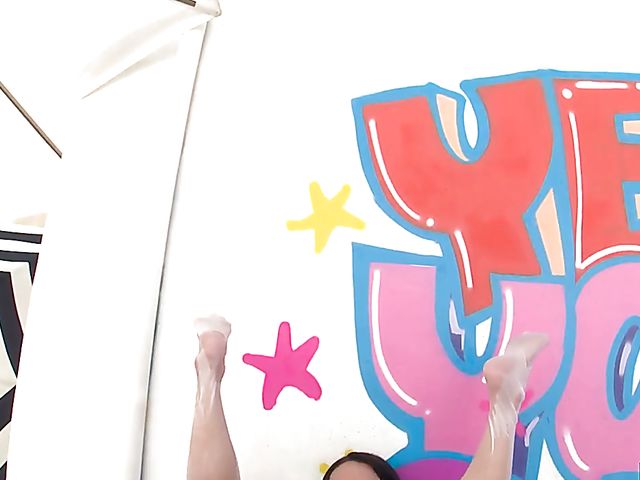 Oily anal creampie with Maria Jade and her gaping ass 