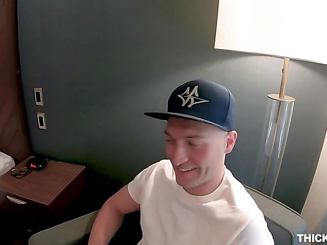 Oiled ass teen blonde Katie Kush gets shagged by Zac Wild