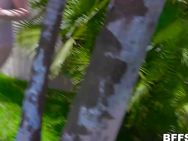 FFFM group sex party with Emma Hix, Alison Rey & Leah Winters