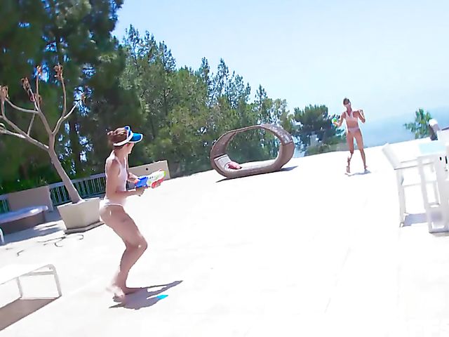 FFFM group sex party with Emma Hix, Alison Rey & Leah Winters