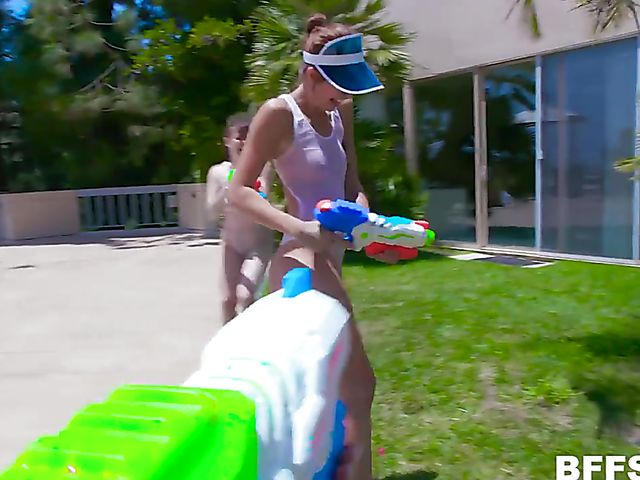 FFFM group sex party with Emma Hix, Alison Rey & Leah Winters