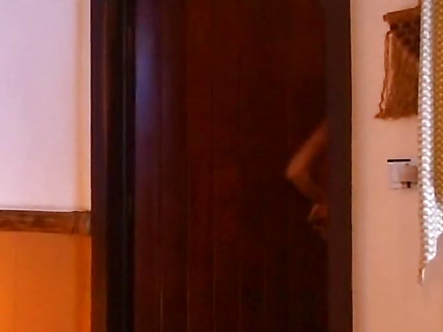 Angelica Sweet and Yasmyne Fitzgerald lesbian bath in the early 2000s