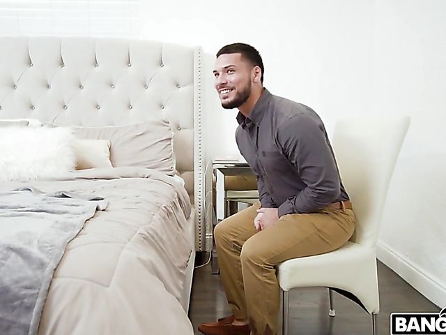 Interracial big ass worship and cuckold fuck with Havana Bleu