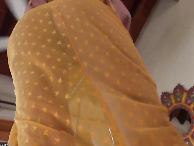 Pussy closeup with Khloe Kapri's dress off in Mexico