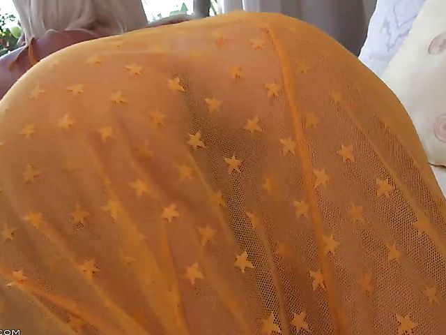 Pussy closeup with Khloe Kapri's dress off in Mexico