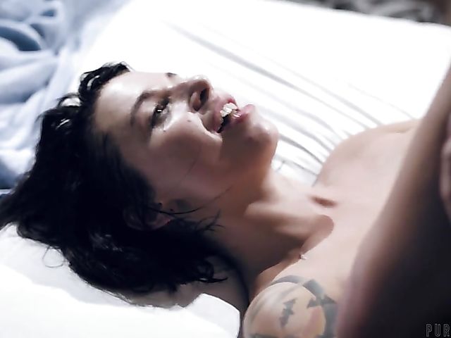 Sinful slut Ivy Lebelle gets ass fucked and makes couple watch