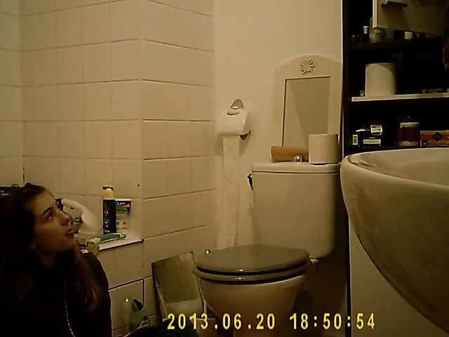Skinny amateur masturbating in the bathroom