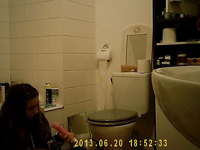 Skinny amateur masturbating in the bathroom