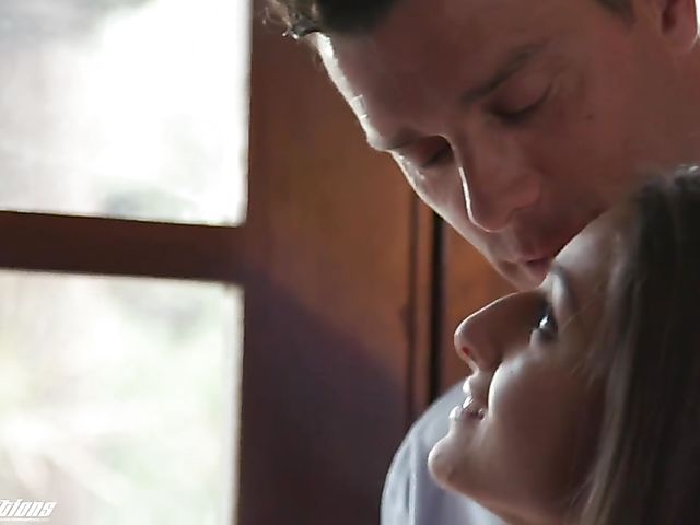 Lingerie teen Kenzi Ryans makes Ramon Nomar's cock rock hard