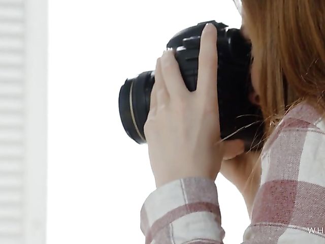 Redhead model Red Fox gets eaten out by lesbian photographer Jia Lissa