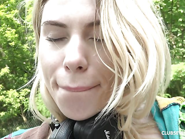 Public outdoor masturbation to music with Milena Devi