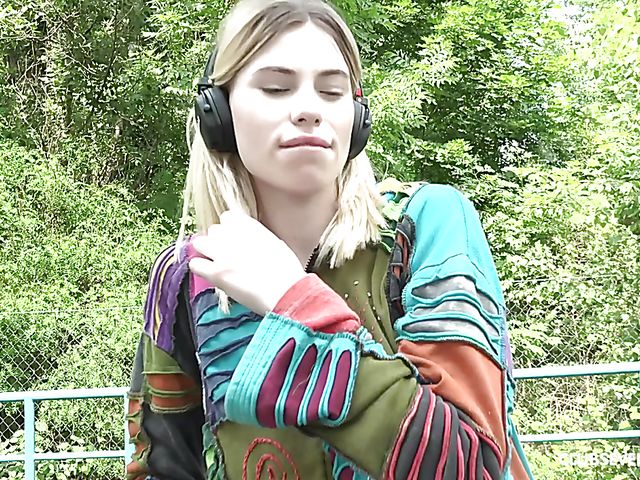Public outdoor masturbation to music with Milena Devi