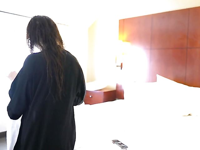 Behind the scenes of Jojo Kiss with cum on face