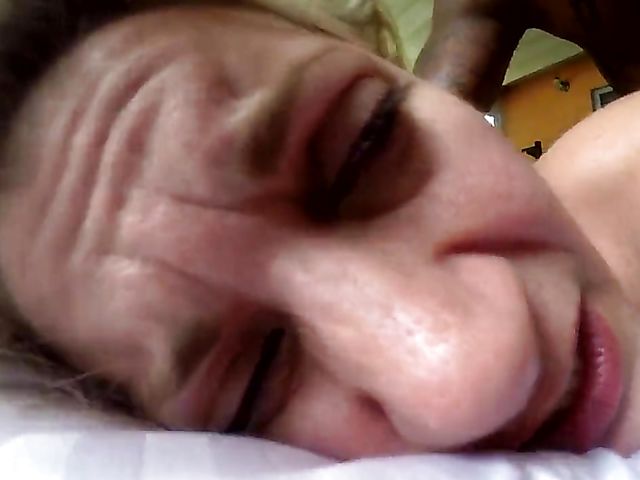 Amateur mom interracial sextape with her black lover