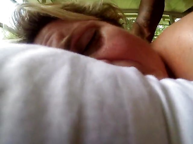 Amateur mom interracial sextape with her black lover