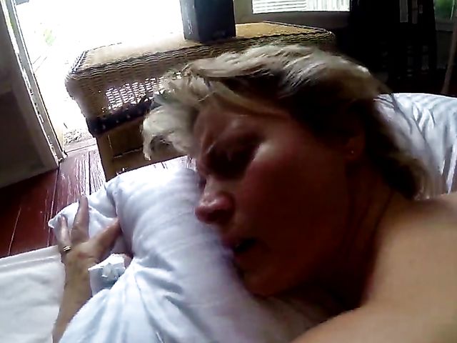 Amateur mom interracial sextape with her black lover