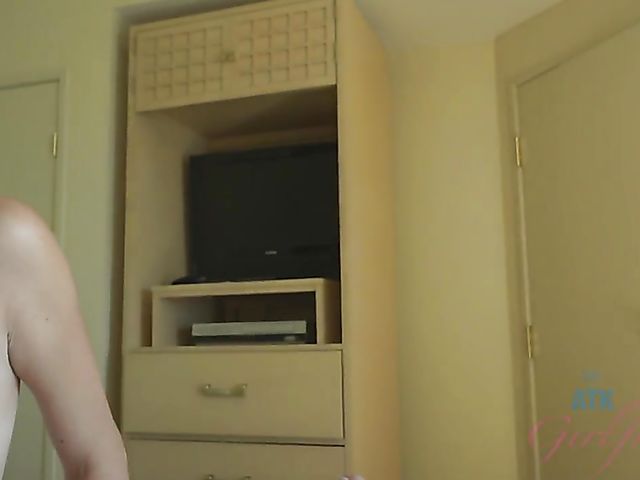 POV morning sex with blue eyed blonde girl Ella Woods