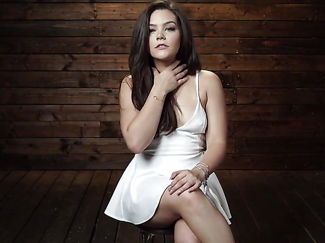 KInky fucking machines session with naughty Kimber Woods