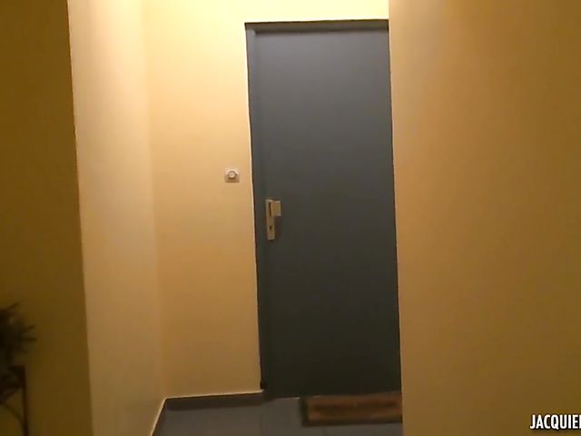 Hot French threesome with elegant Jessica