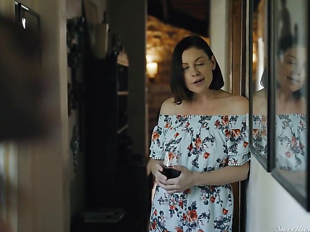 Moms Sovereign Syre and Ariel X lesbian strap on anal 