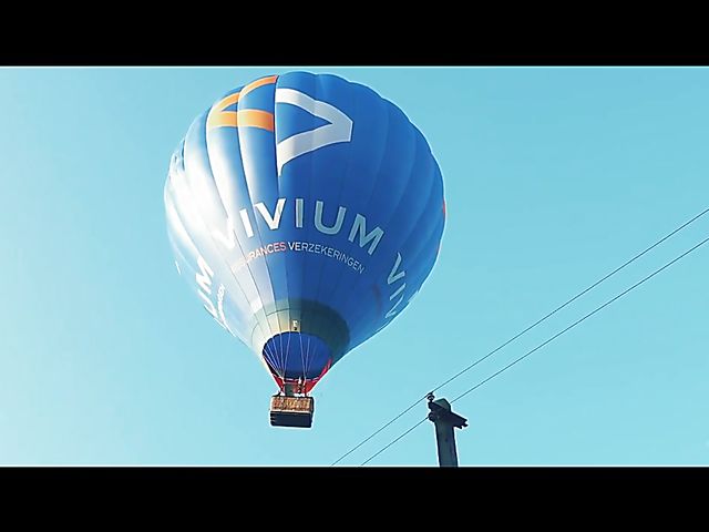 Behind the scenes of busty short hair blonde Skye Blue