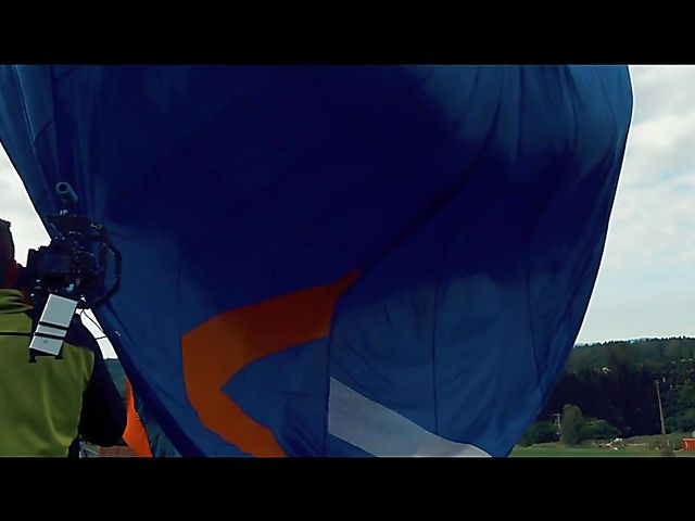 Behind the scenes of busty short hair blonde Skye Blue