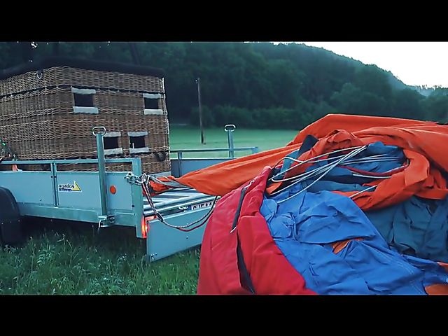 Behind the scenes of busty short hair blonde Skye Blue