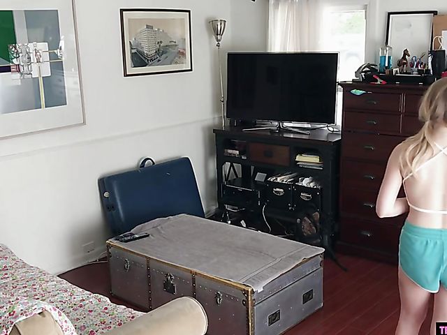 Rough teen threesome with Melody Marks in front of her helpless dad