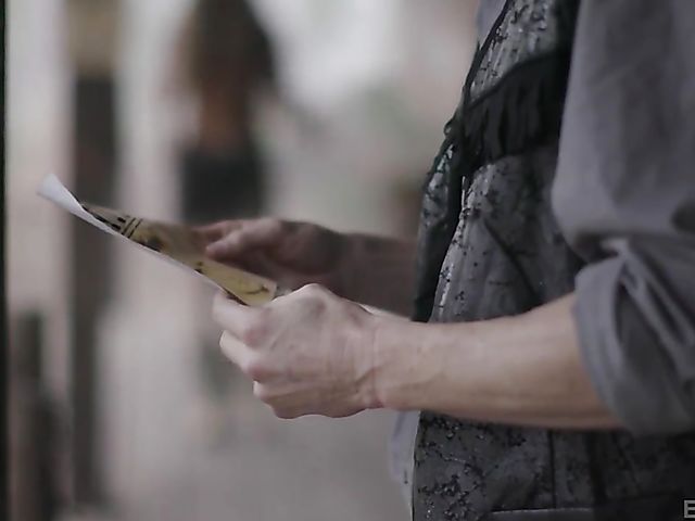 Lana Sharapova - Girl in boots outdoor fuck in the forest