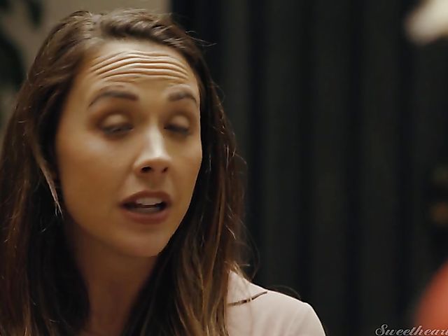 Pool girl Kenna James gets seduced by lesbian mom Chanel Preston