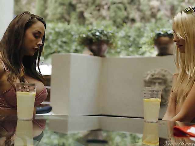 Pool girl Kenna James gets seduced by lesbian mom Chanel Preston