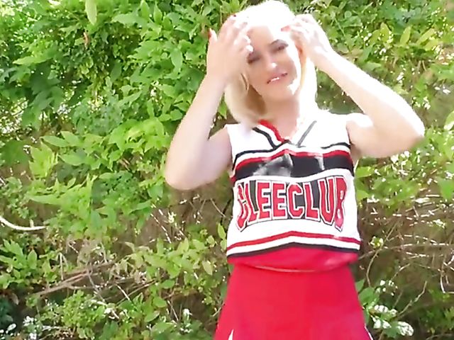 Teen cheerleader fuck action with Kiara Cole, Paisley Porter, Joseline Kelly and Scarlett Bloom