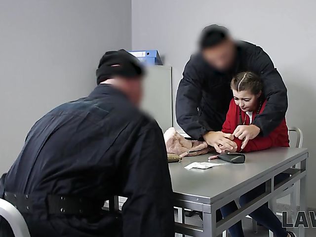 Rough threesome in jail with handcuffed Cindy Shine