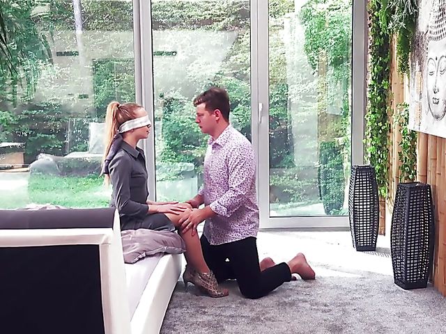 Sex Art behind the scenes with fair haired Alecia Fox