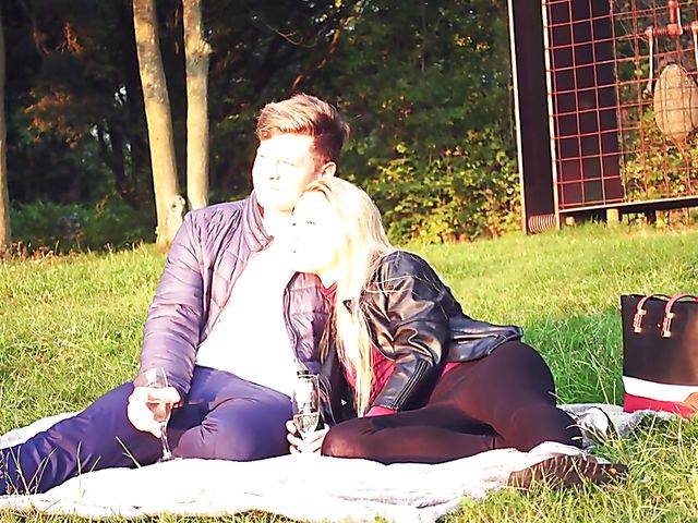 Sex Art behind the scenes with fair haired Alecia Fox