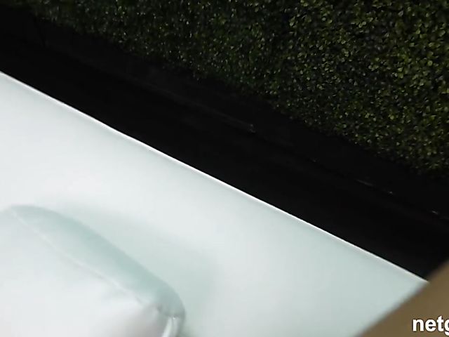 Bright hair girl with nice pierced tits Opal comes to do porn