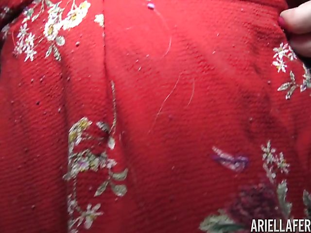 Summer Hart - Big breast mom sucks POV