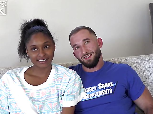 Interracial couple Rocko Perry and Kourtney Harris get it started with 69