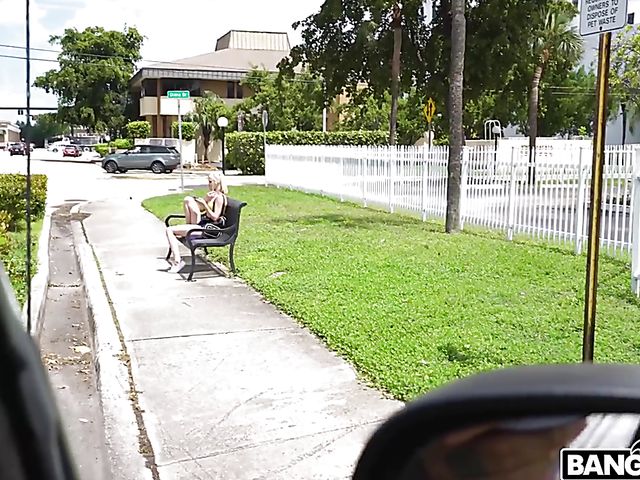 Pint sized blonde Jessie Saint gets picked up and fucked