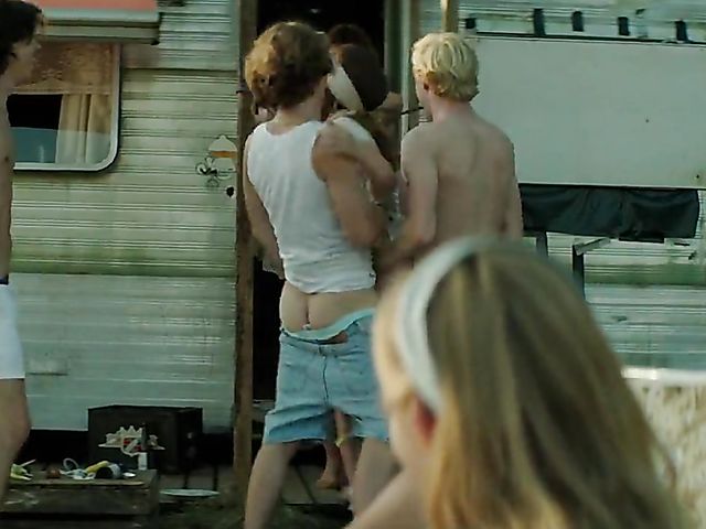 Mainstream sex scene and nudist lifestyle from dutch erotic movie Wij 2018