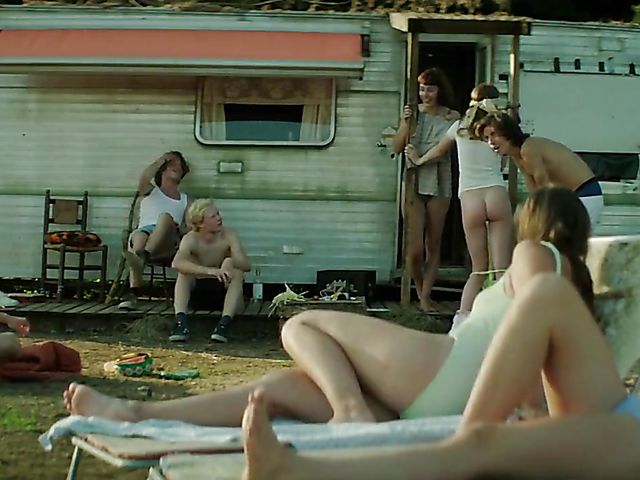 Mainstream sex scene and nudist lifestyle from dutch erotic movie Wij 2018