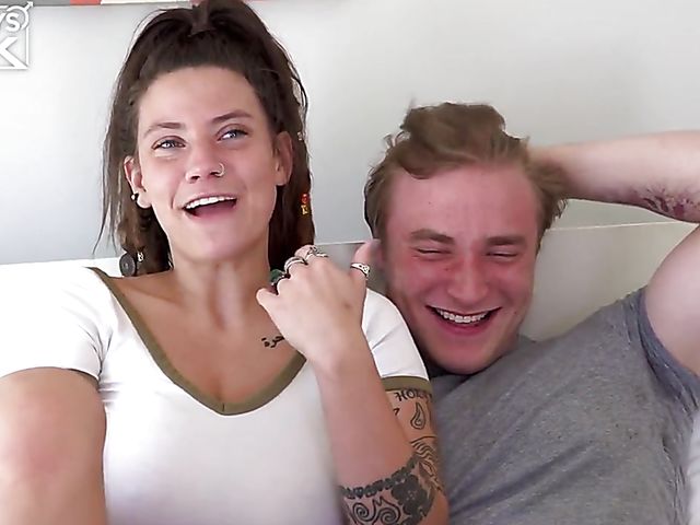 Aaron Tigger and his big tits GF Summer Saunders try a threesome