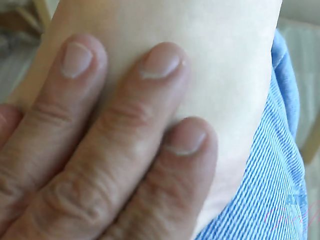 Watching his hairy girlfriend Violet Monroe pee and take a bath