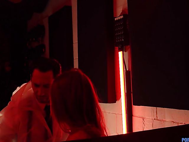 Audrey Hempburn - Teen hardcore fucked in the red light 