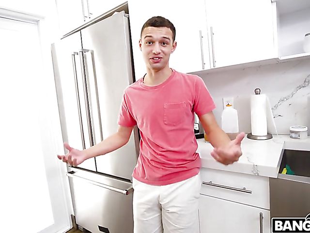 Kosame Dash's latin ass drives a boy crazy