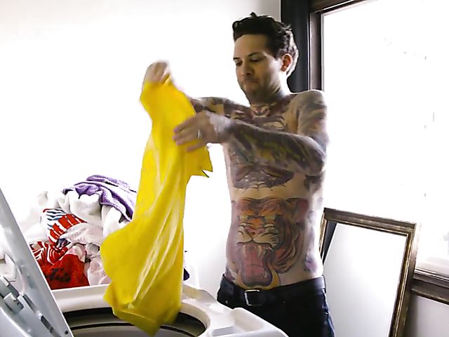 Emma Hix, Kenzie Taylor, and Briana Banks lesbian birthday threesome