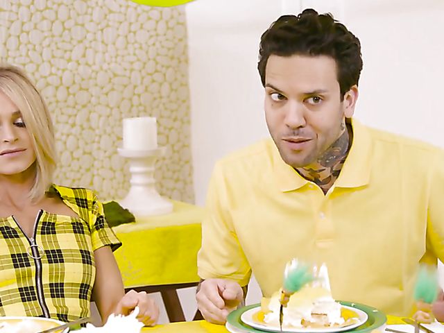 Emma Hix, Kenzie Taylor, and Briana Banks lesbian birthday threesome