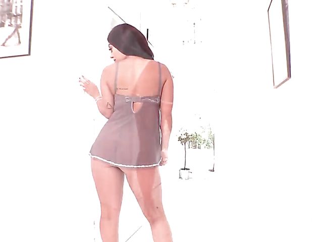 British huge tits on busty model Fiona Siciliano