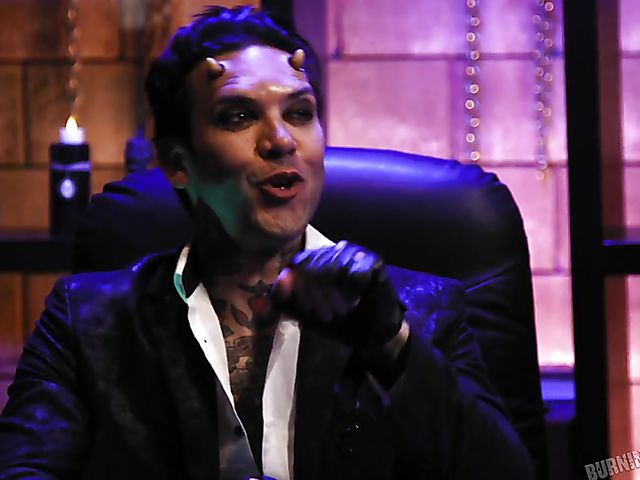 Foursome interracial fun with slutty cheerleaders Kira Noir, Kenzie Reeves, and Jane Wilde