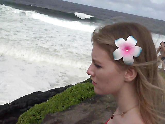 Teen car fingering and flashing in nature with cute GF Melody Marks